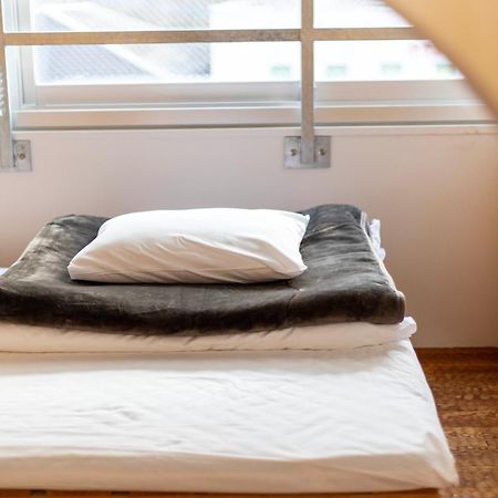 Akune Iwashi Building Hostel מראה חיצוני תמונה