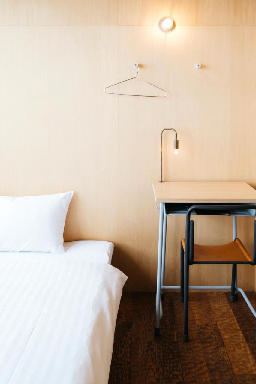 Akune Iwashi Building Hostel מראה חיצוני תמונה